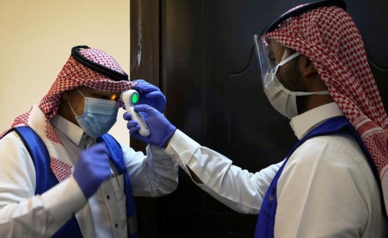 السعودية تمدد العمل بالإجراءات الاحترازية مدة 20 يومًا إضافيًا