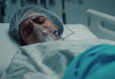 بالفيديو: بحرينية مصابة تفقد والدها وأختها بعد أسبوع من مخالطتهما.. وهذه قصتها