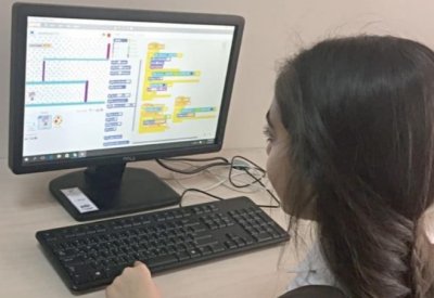 "التربية" تدرب الموهوبين على ابتكار الألعاب الإلكترونية وتحويل الشغف إلى مهنة ومصدر دخل