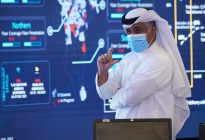وزير المواصلات والاتصالات يطلع على سير العمل في شركة "بي نت"