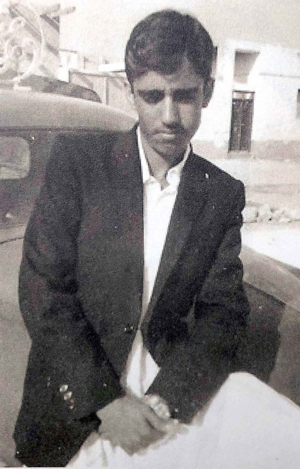 مراد في صباه
