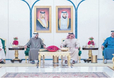 جلالة الملك يؤكد متانة العلاقات مع الإمارات