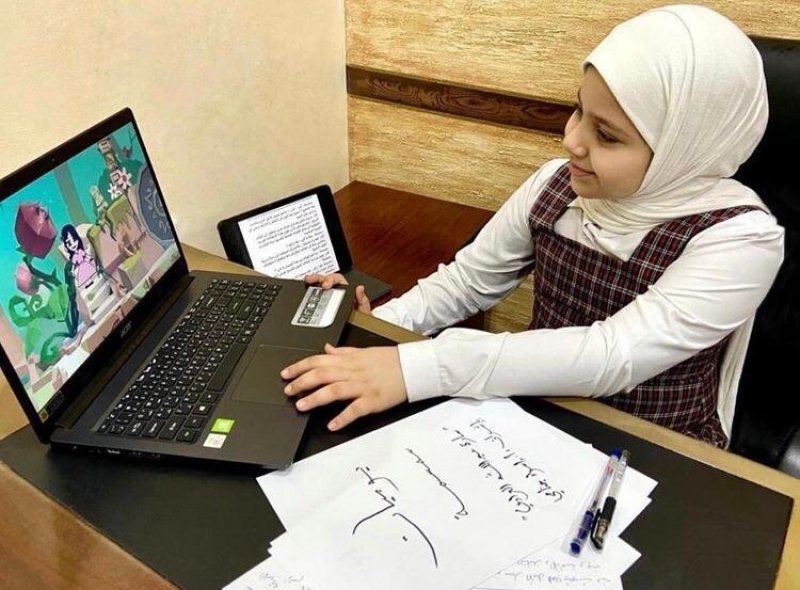 ابتدائية عراد للبنات تُصدر مجلة "صحفيات المستقبل" الرقمية