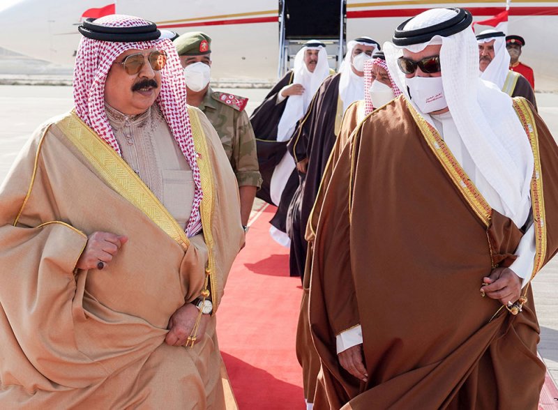 جلالة الملك المفدى يعود الى أرض الوطن قادما من الإمارات