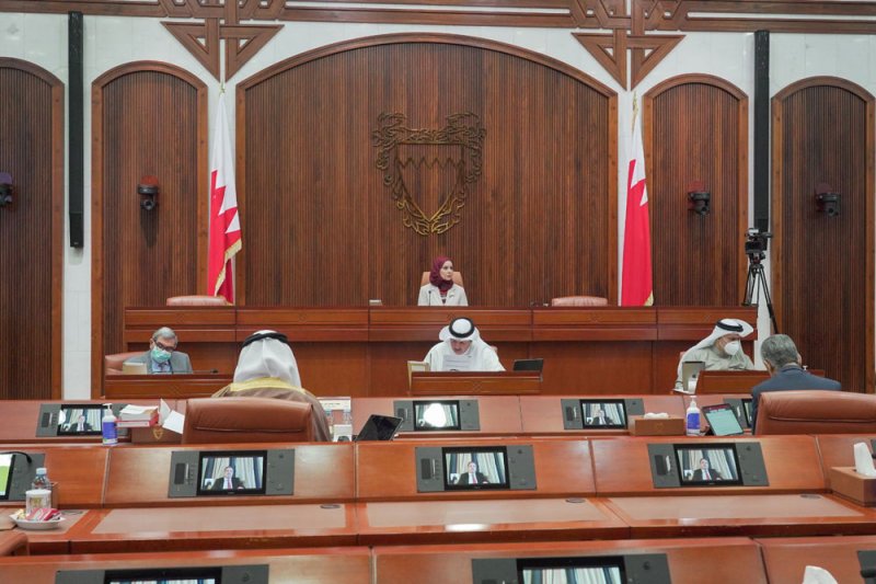 رفض مشروع قانون بشأن هيئة السياحة والمعارض والموافقة على مشروع قانون بشأن الميزانية العامة