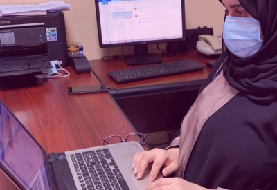 معلمات بحرينيات يحصلن على شهادات الخبرة والابتكار في تكنولوجيا التعليم