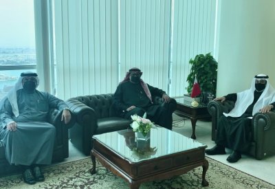 الوزير البوعينين يستعرض مع النائبين الذوادي والمالكي التعاون بين السلطتين التشريعية والتنفيذية