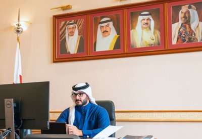 سمو الشيخ عيسى بن سلمان بن حمد يترأس اجتماع الهيئة العليا لنادي راشد للفروسية وسباق الخيل