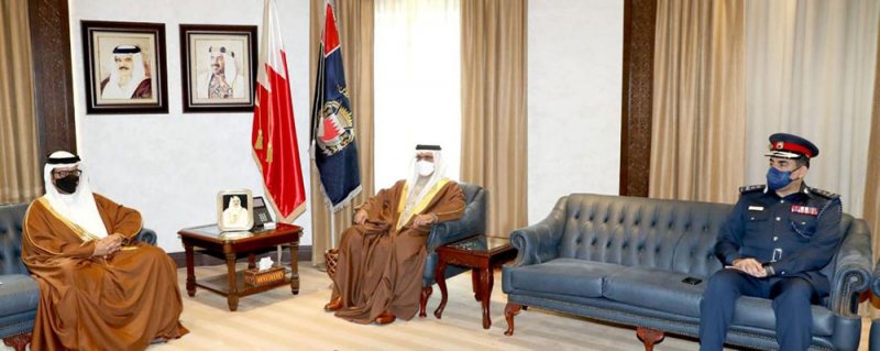 معالي وزير الداخلية يستقبل الرئيس التنفيذي لمركز الاتصال الوطني