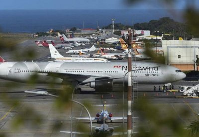 أزمات "بوينغ 777" لا تنتهي.. عطل جديد وهبوط اضطراري