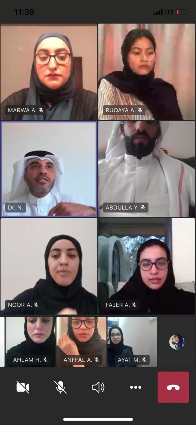 طلبة "العيادة القانونية" في جامعة البحرين يبحثون "القانون الرياضي"