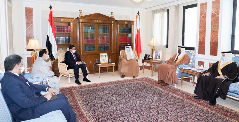 وزير الخارجية يجتمع مع وزير الخارجية اليمني