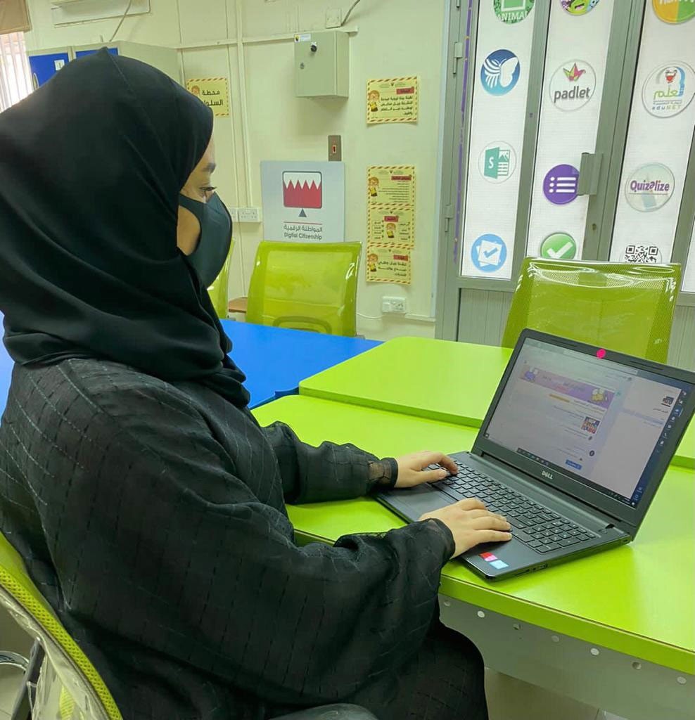 فاطمة الأنصاري