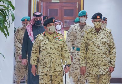 جلالة الملك المفدى يثني على المساهمات النبيلة لقوة دفاع البحرين