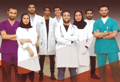 برنامج الموهوبين في كلية الطب يعقد دورة تدريبية في علوم الإحصاء العلمي