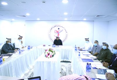 علي بن محمد يترأس الاجتماع الرابع لاتحاد الطائرة