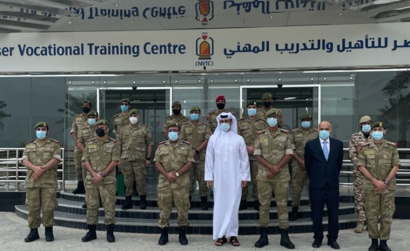 مدير مركز ناصر للتأهيل والتدريب المهني يستقبل وفداً من الحرس الوطني المشاركين في إحدى الدورات العسكرية