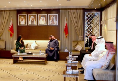 القعود يستقبل بودلامة ويبحث مشروع توثيق الموروث الشعبي في كتاب