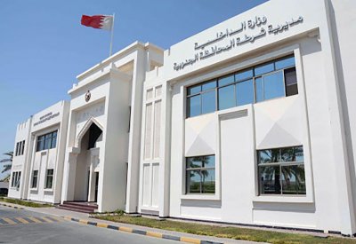 القبض على آسيوي لسرقته مقتنيات عدد من السيارات المتوقفة بمنطقة الرفاع