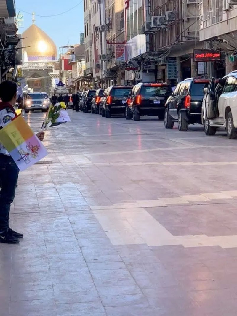 لقاء غير مسبوق في النجف.. بين البابا والسيستاني