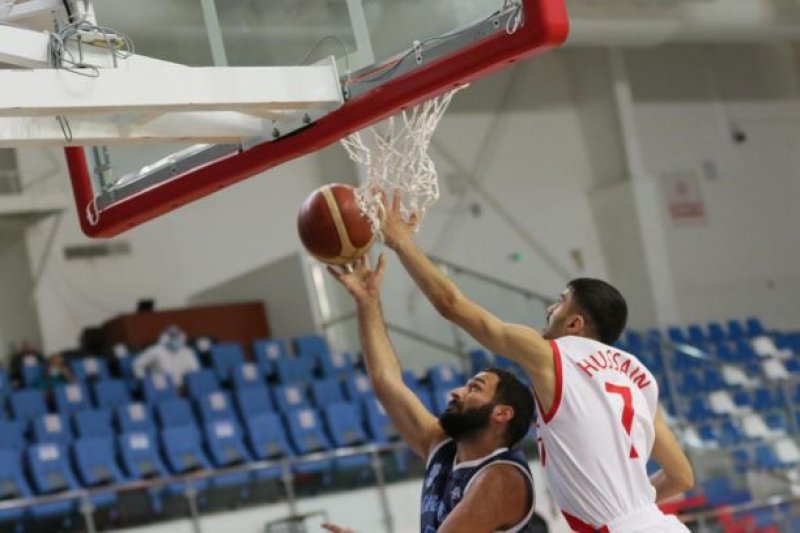 سترة يكسب سماهيج بـ "أغلى الكؤوس"