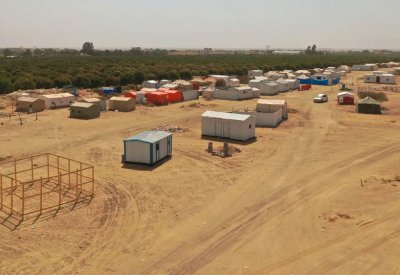الحوثي يحوّل بعض مخيمات النازحين بمأرب لثكنات عسكرية