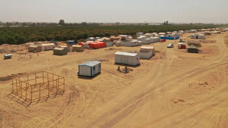 الحوثي يحوّل بعض مخيمات النازحين بمأرب لثكنات عسكرية