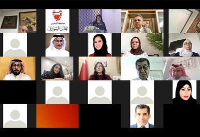 المرأة البحرينية تمثل 75% من العاملين في الصفوف الأمامية لمكافحة الجائحة