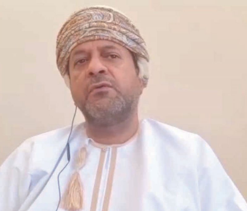 رئيس "الصحفيين العمانيين": "كتاتيب" يصنعون الأزمات