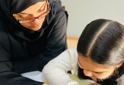 ابتدائية السهلة للبنات تنشئ ثلاث قنوات رقمية للتواصل مع أولياء الأمور