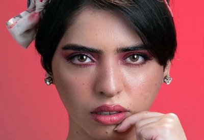 فوز: تعرضت لمعاملة غير لائقة من ممثلات بحرينيات