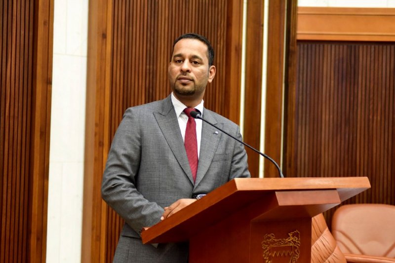 بالفيديو: البحراني: بقرية صدد أرض مخصصة لمقبرة مساحتها أكبر من مساحة القرية الأصلية وهي غير مستغلة