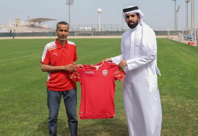 الاتحاد البحريني لكرة القدم يكرّم المشجع حسين عبدعلي