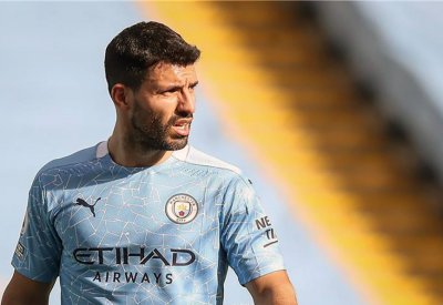 برشلونة يتحرك رسميا لضم أجويريو
