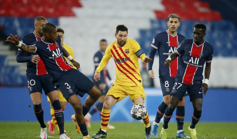 باريس يحبط مغامرة برشلونة ويطرده من دوري الأبطال