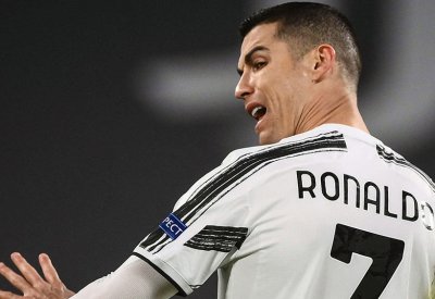 رئيس يوفنتوس السابق: ضم رونالدو خطأ وهدفه يكلفنا مليون يورو