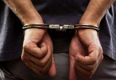 القبض على 3 آسيويين لتورطهم في حجز حرية امرأة آسيوية وإجبارها على ممارسة أعمال منافية للآداب
