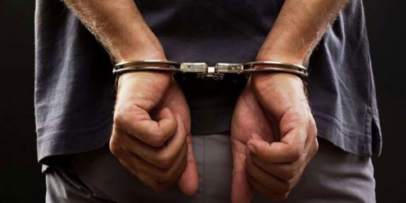 القبض على 3 آسيويين لتورطهم في حجز حرية امرأة آسيوية وإجبارها على ممارسة أعمال منافية للآداب