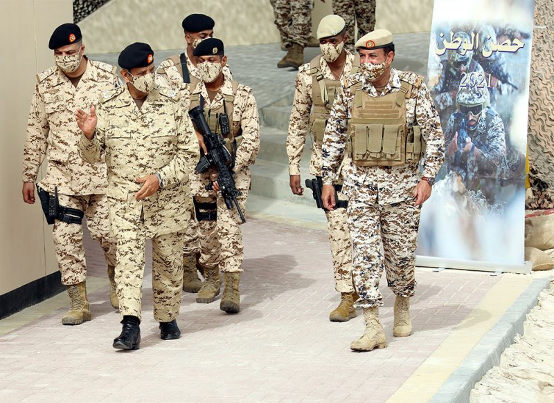 القائد العام لقوة دفاع البحرين يشهد تمرين القيادات المشترك (حصن الوطن)