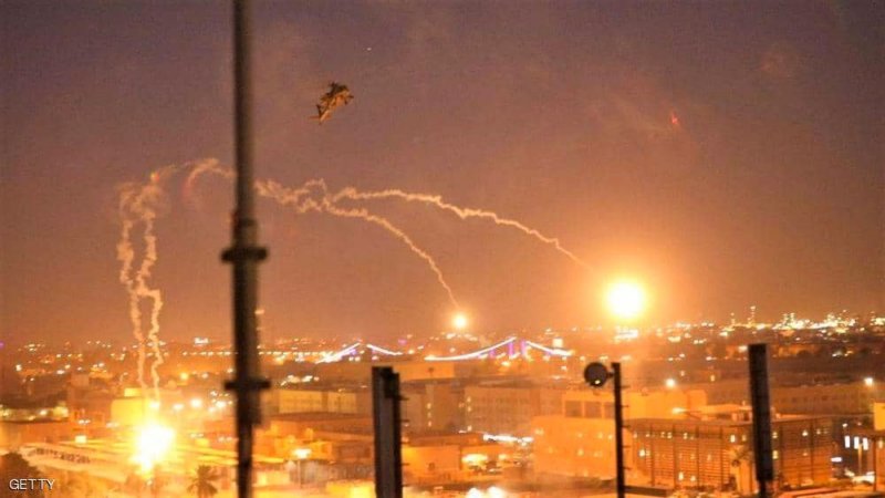 ليلة من الصواريخ بالعراق.. والهدف قاعدة تضمّ أميركيين