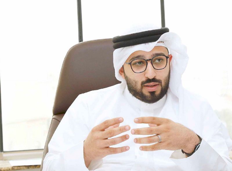 لاستمرار استثناء عمر المستفيدين من “مزايا” أو رفع السن إلى 45