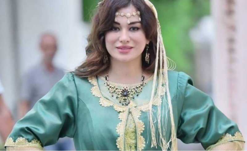 وفاة الفنانة الجزائرية ريم غزالي