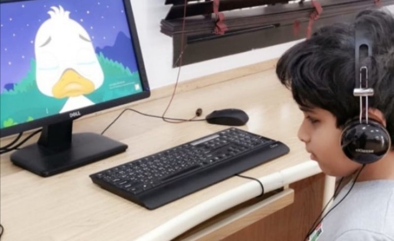 مملكة البحرين تنجح في توفير التعليم عن بعد للطلبة المكفوفين