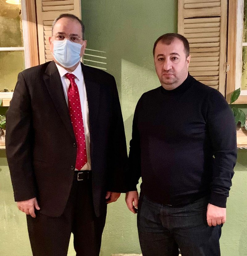 سفير مملكة البحرين لدى روسيا يجتمع مع عضو مجلس الدوما الروسي ورئيس لجنة الصداقة البرلمانية الروسية العربية