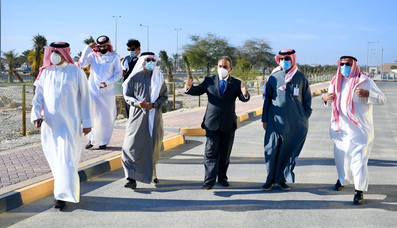 خلف: بدء زراعة واحات الزلاق الزراعية بالنخيل والشجيرات