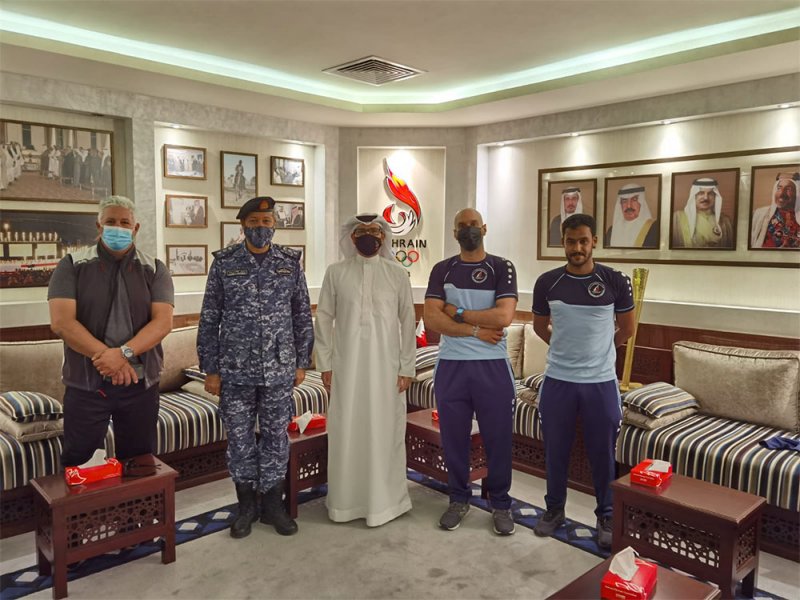 النصف يطلع على استعدادات نجمي الشراع جناحي والصادق