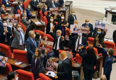 الشعوب الديمقراطي لحليف أردوغان: لا جدوى من إغلاق حزبنا
