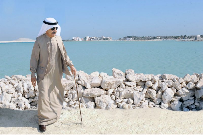 الغائب عن العين.. الراسخ في القلوب.. والحاضر بأفعاله
