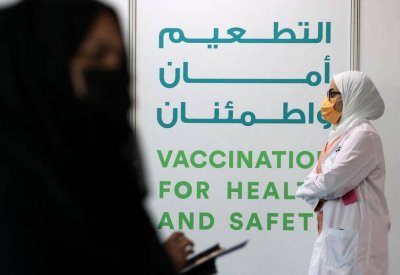 التلقيح ضد كورونا عربيا.. الإمارات الأولى والبحرين ثانيا