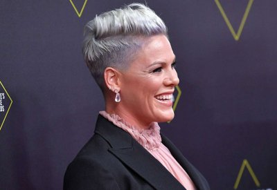 "PiNK: All I Know So Far" وثائقي عن حياة بينك